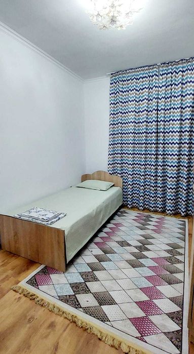 Посуточно свежий ремонт 4 комн.