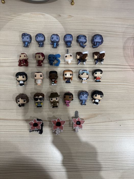 Киндеры очень странные дела