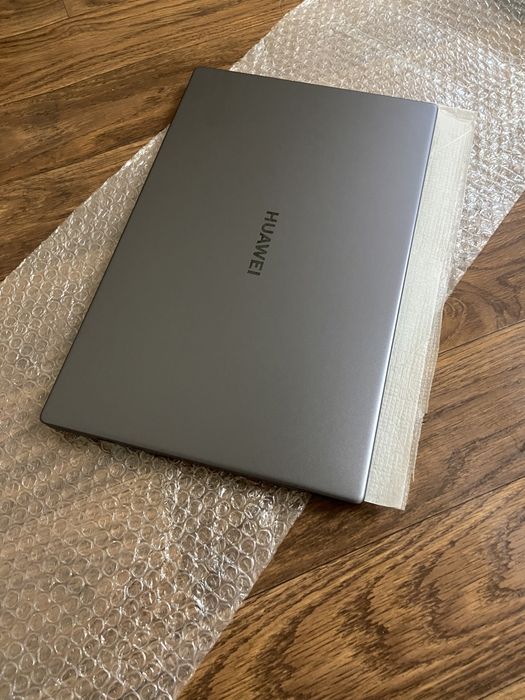 Huawei стильный новом Core i5