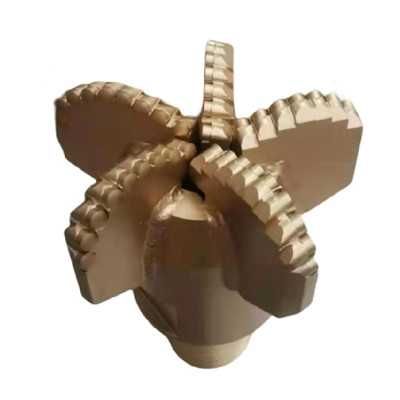 Долото PDC лопастное