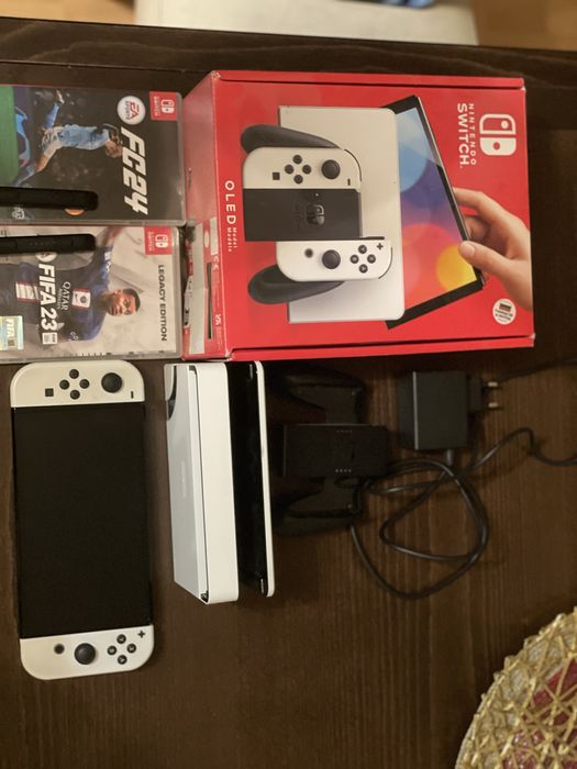 Nintendo SWITCH 472 лв.