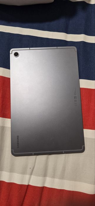 Продам планшет Samsung 10 lite
