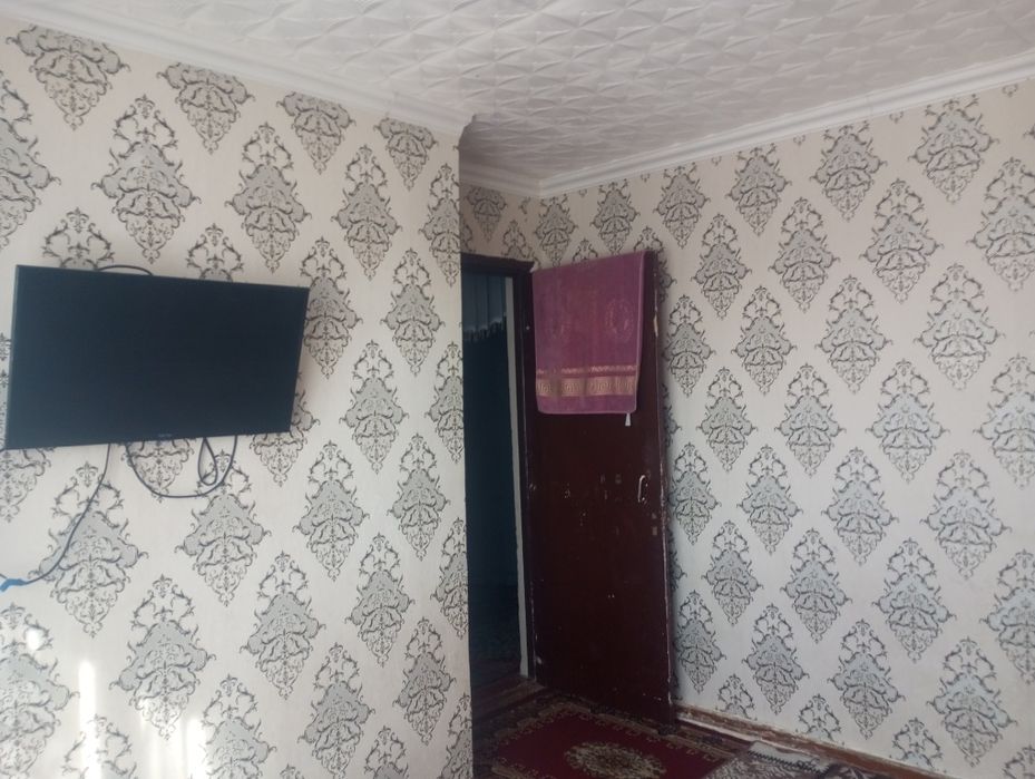 Ikki xonali uy sotiladi srochna!!!