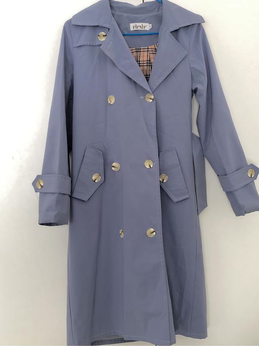 Продаю стильный тренч