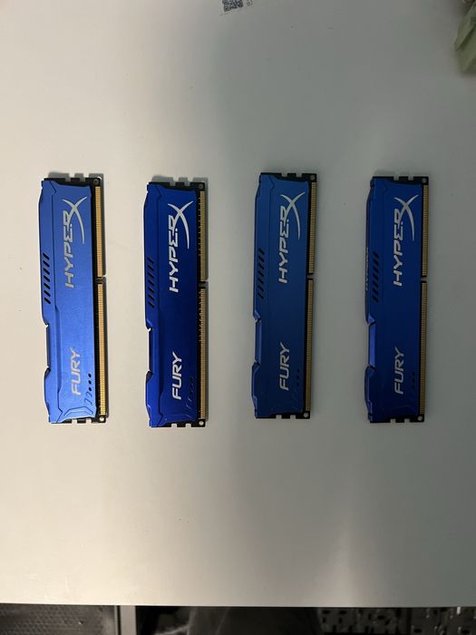 Memorii ram HyperX 16Gb Ddr3 1600Mhz 4 placute