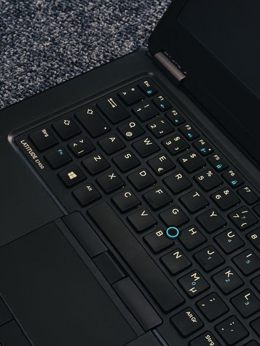 Dell Latitude E7450 Лаптоп