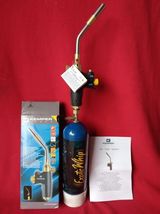 Качествена горелка пиезо запалване комплект с зареждащата се бутилка.