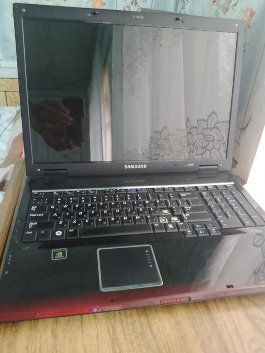 Notbuk 256 tali qotmidi zor ishlidi aybi yo liboy telefonga abmen