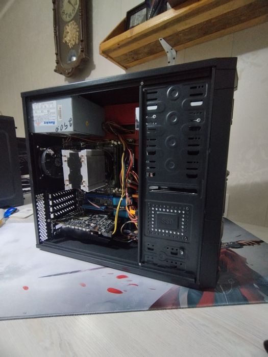 PC i7 2600 6gb 1gb 128ssd + 17 monitor