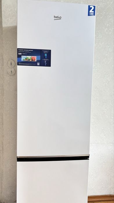 Холодильник-морозильник BEKO