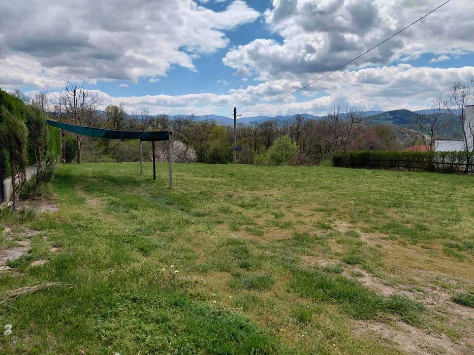 Парцел за продажба в град Габрово - готов за застрояване