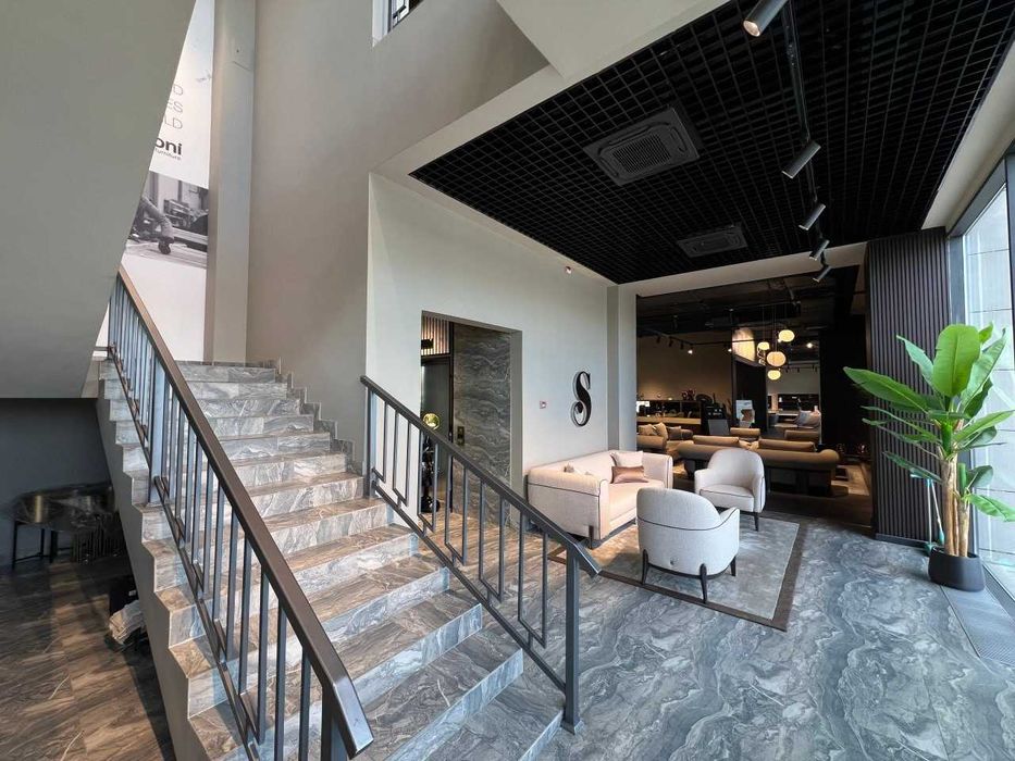 1 линия | 556 м² | Business Park | высокий трафик Махтумкули