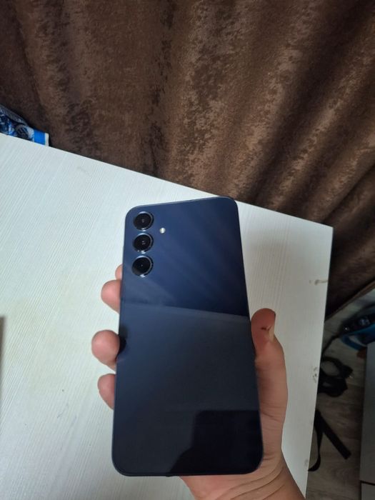 Продам а35 5g Samsung в идеальном состоянии