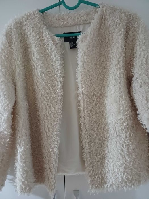 Мека жилетка  H&M