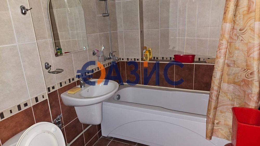 Продава се Двустаен апартамент в к.к. Слънчев бряг - 67 кв.м за 540 €/кв.м - Снимка #1