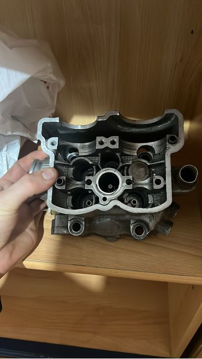 Chiuloasa kawasaki kx250f piese deembrez