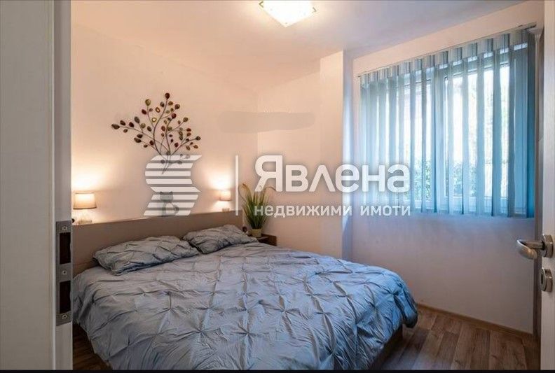 Дава се под наем Двустаен апартамент в Варна, Бриз - 63 кв.м за 650 € - Снимка #3