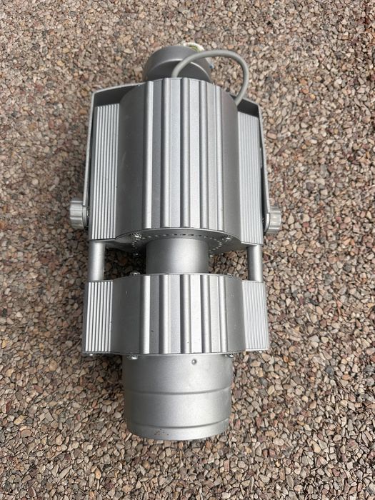 Lumini interior tip proiector