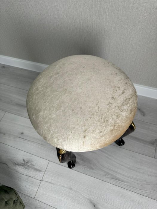 Продам новый пуфик