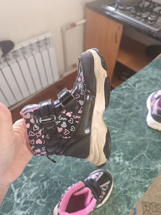 Детские осенние ботинки