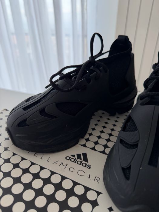Уникални маратонки Adidas Stella McCartney