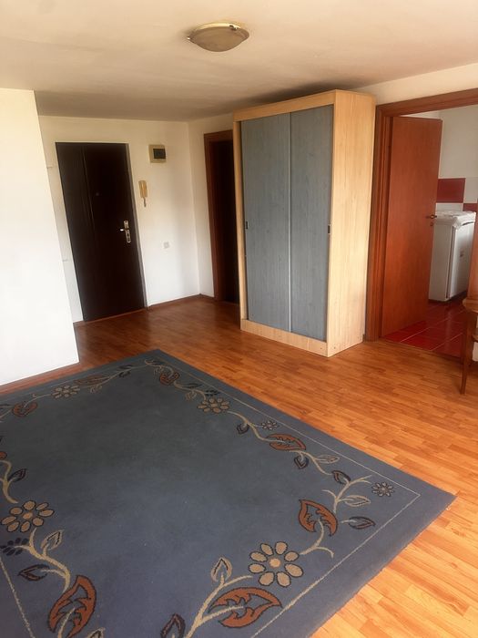 Garsoniera de inchiriat