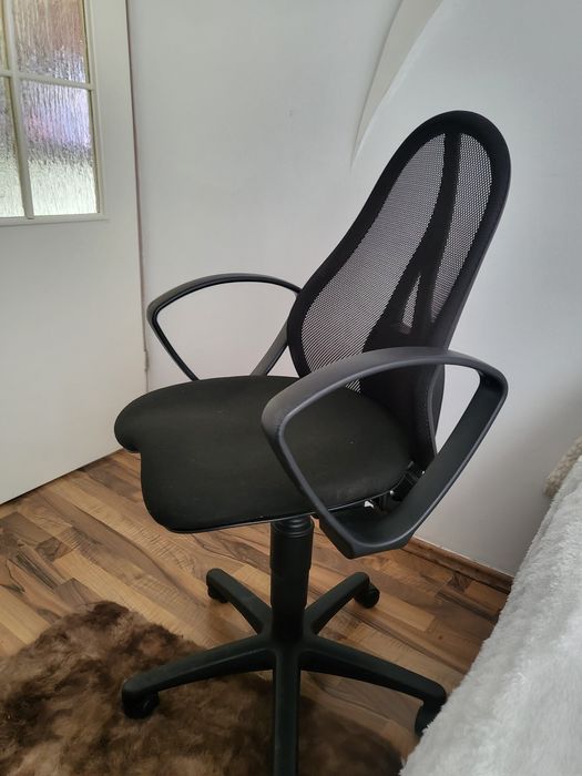 Vand scaun ergonomic