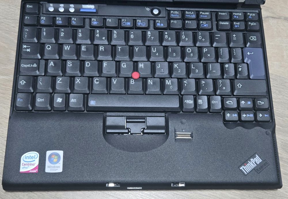 Laptop Lenovo X61 Core 2 Duo T7300 2.0 Ghz 4GB Ram HDD 500 12.1 inch