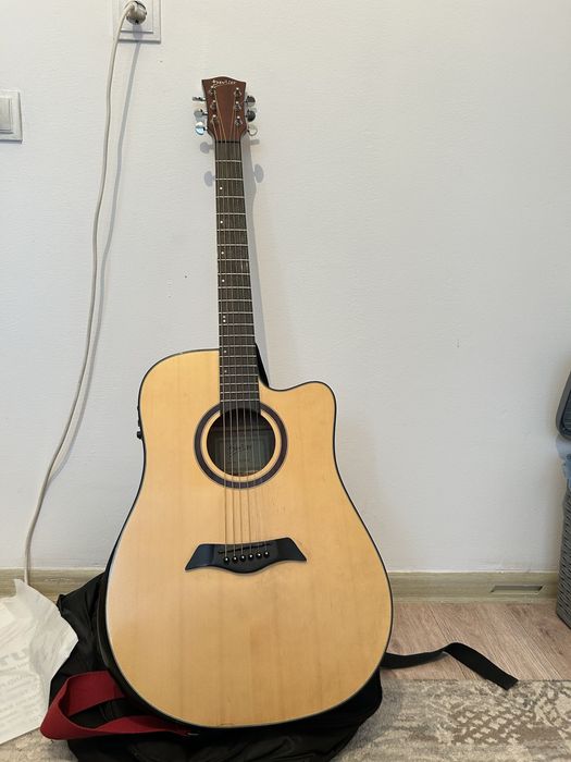 Гитара акустичиские