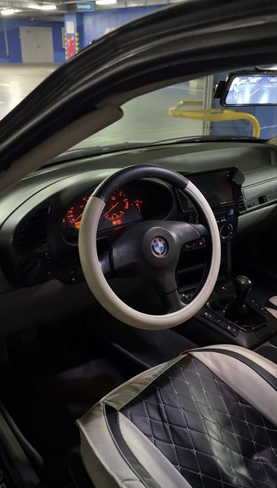 BMW E36 2L 1991 Год
