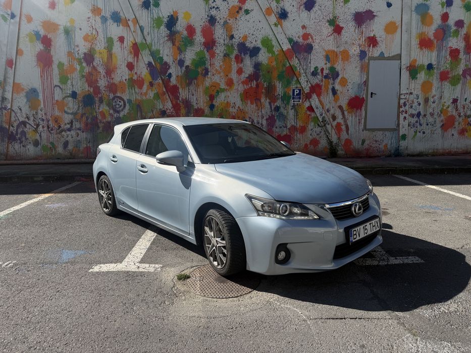 Lexus CT 200h Hybrid 1.8 Automată - 188 000km - Istoric verificabil