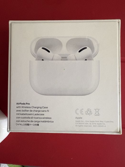Casti Apple AirPods