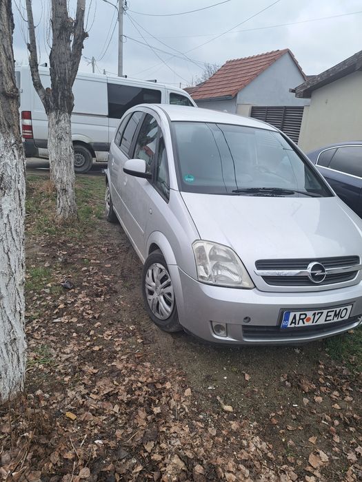 Vând Opel meriva 1.7 cdti