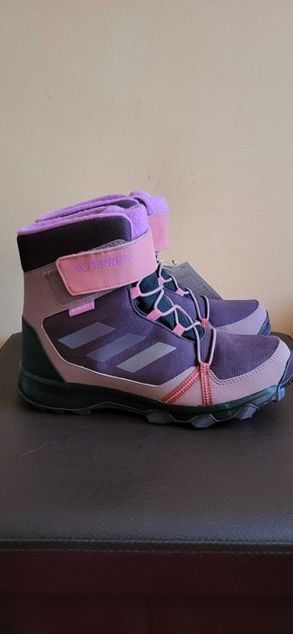 Нови Ботуши Адидас