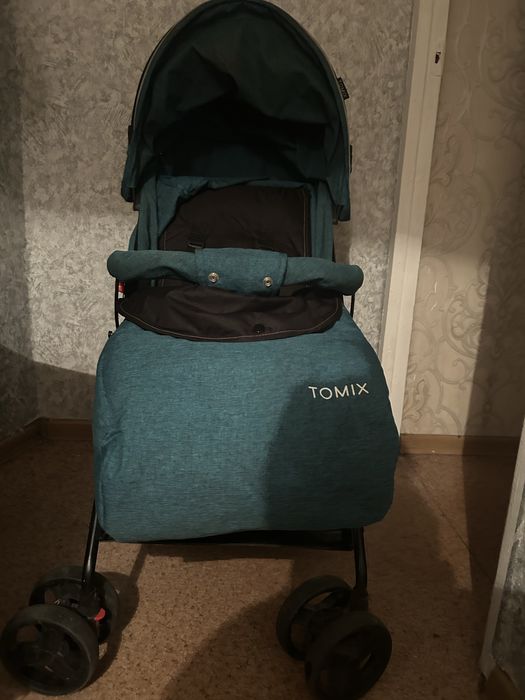 Продам прогулочную коляску