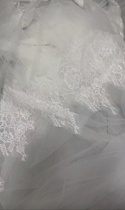 Фата кружевная 1,6м*1,6м