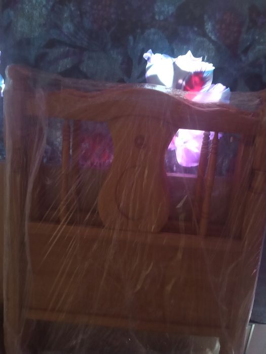 Продам детскую кроватку