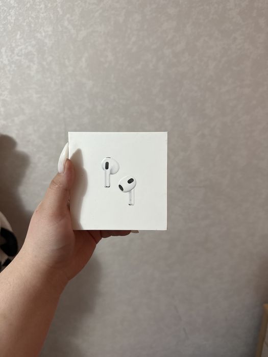 Продам airpods 3