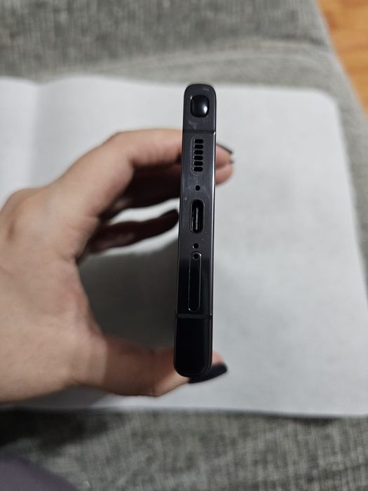 Samsung S23 Ultra 512GB + încărcător original si husa originala cadou