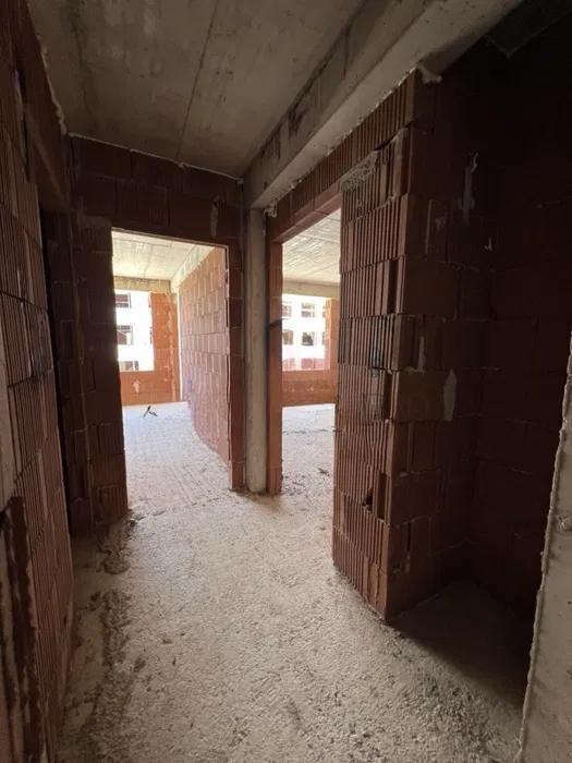 Продава се Двустаен апартамент в Пловдив, Остромила - 58 кв.м за 703 €/кв.м - Снимка #3