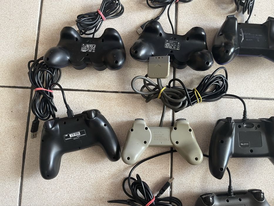 Проводен геймпад за PC