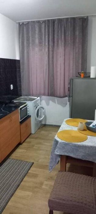 Дава се под наем Едностаен апартамент в Пловдив, Тракия - 40 кв.м за 204 € - Снимка #1