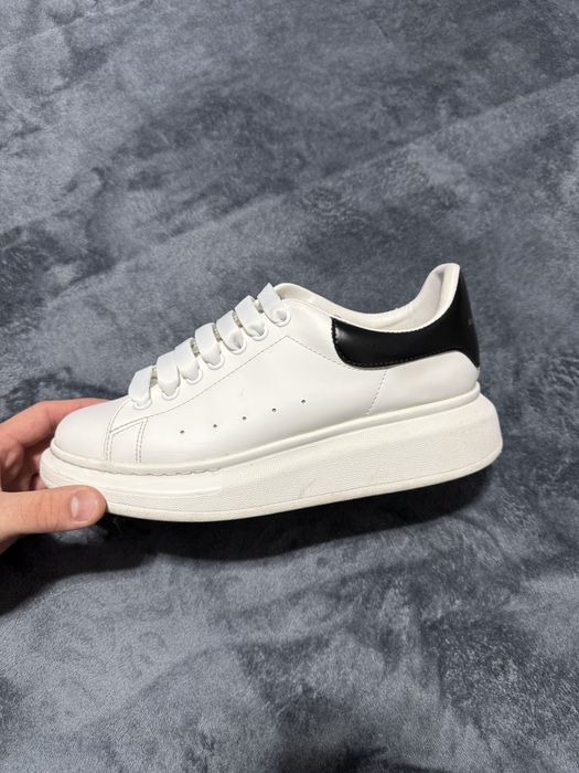 Pantofi Alexander McQueen