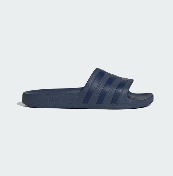 Новые сланцы Adidas