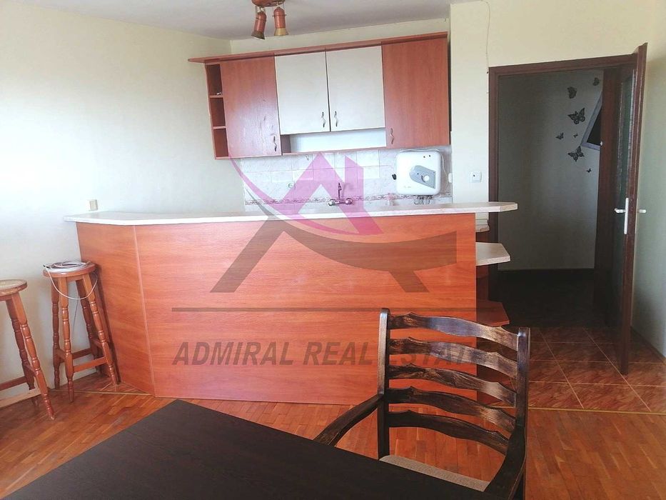 Дава се под наем Тристаен апартамент в Варна, Бриз - 85 кв.м за 434 € - Снимка #1