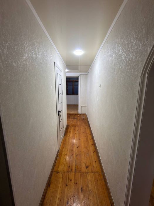 Срочно сотилади Яккасарой тумани Шота Руставили 2/4/4