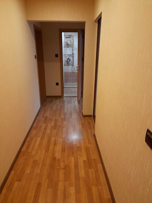 Дава се под наем Двустаен апартамент в Бургас, Славейков - 65 кв.м за 200 € - Снимка #17