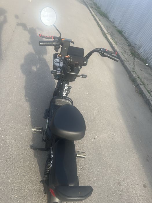 Scuter electric G 60 încărcător baterii noi sau schimb cu iphone