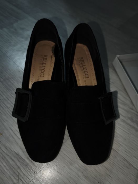 продам туфли замшевые