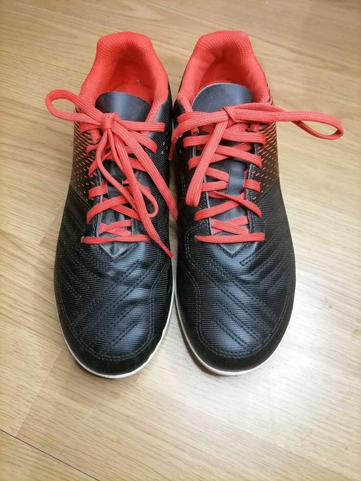 Обувки за футбол Н38